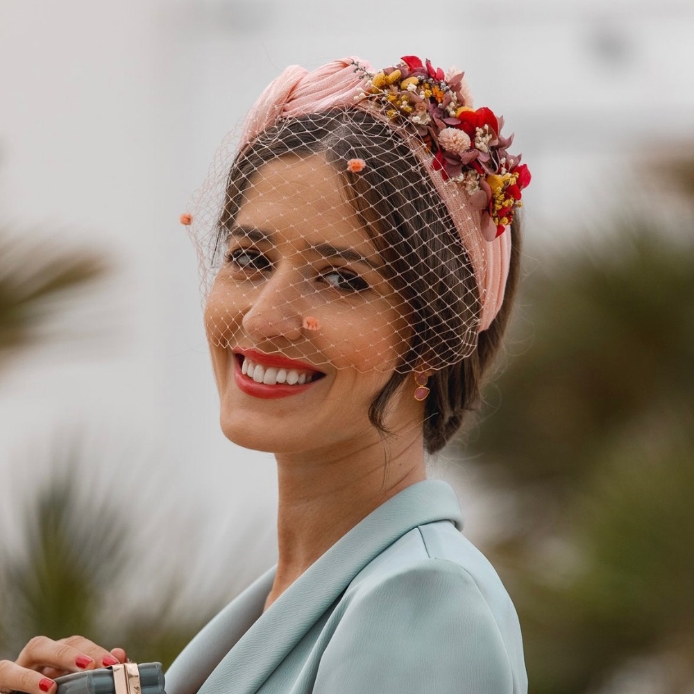 Floral headband with veil